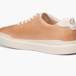 NWOB - GrandPro Rally Laser Cut Sneaker - Men's 8.5 - Beige